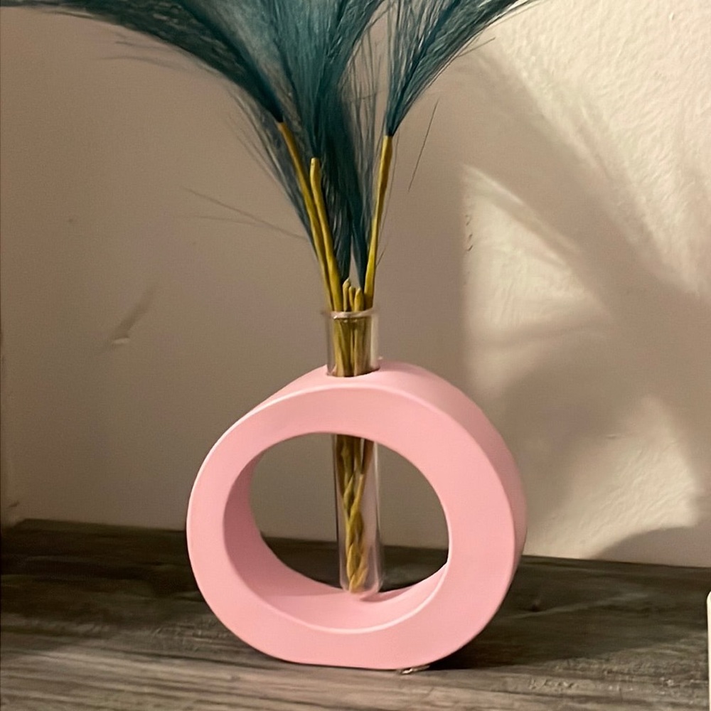 Home Decor - Picture 6 of 9
